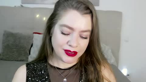 Peters Emily online show from 12.08.24