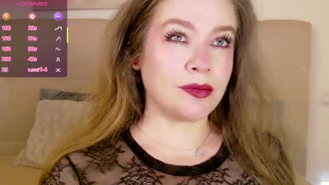 Peters Emily online show from 05.30.26