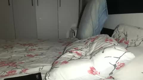 petite_danielle online show from 06.05.26
