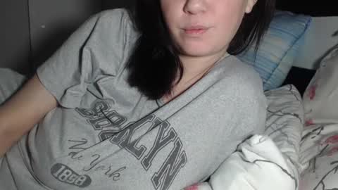 petite_danielle online show from 06.25.26