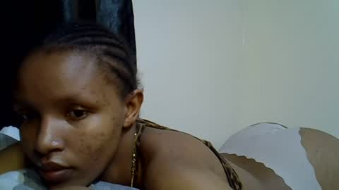 Snapshot of petite_melinda chatting on 07.03.26 petite_melinda online show from 07.03.26