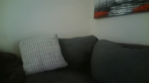 petite treat  online show from 07.05.26