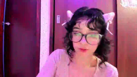 Lunna online show from 10.27.25