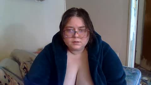 The Aspie Kitty twitterthishunonfire online show from 09.15.25