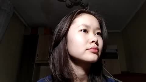 Snapshot of petronilayoshimori chatting on 11.24.25 Hello Viola here online show from 11.24.25