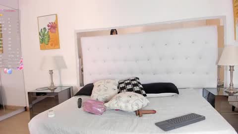 Peyton online show from 10.07.25