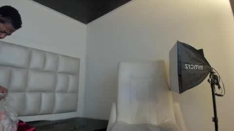 peyton_wat20 online show from 09.19.25