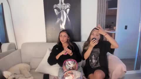 Peyton   online show from 10.08.25