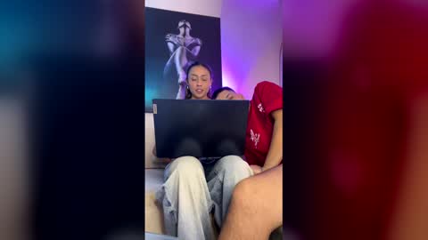Peyton   online show from 04.24.26