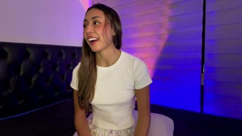 Snapshot of peyton_ws chatting on 06.25.26 Peyton online show from 06.25.26