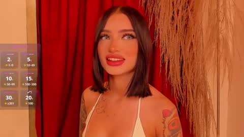 Snapshot of peytonreeds chatting on 10.19.25 Pet Rees online show from 10.19.25