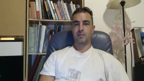 Snapshot of phantasie31 chatting on 10.16.25 phantasie31 online show from 10.16.25