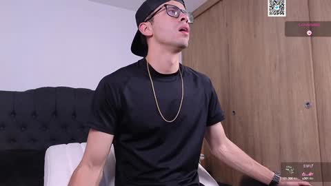 phantom_bigger1 online show from 01.13.25