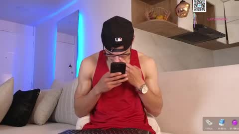 phantom_bigger1 online show from 03.06.25