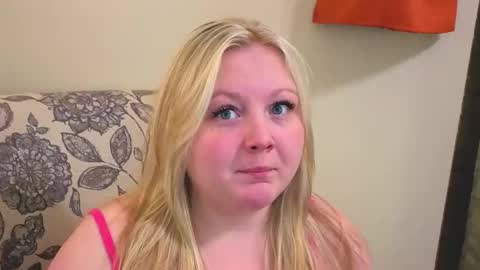 PhatAssBlond online show from 04.23.26
