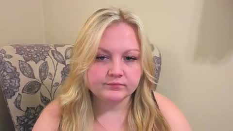 PhatAssBlond online show from 04.28.26