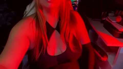 XGoddessPhattyX online show from 03.17.26