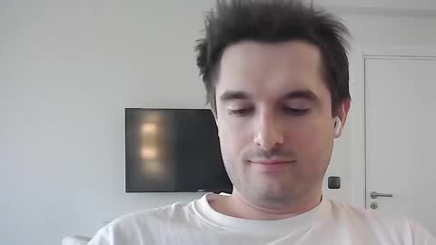 Snapshot of philborison chatting on 02.11.26 PhilipBorison online show from 02.11.26