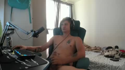 Snapshot of philip_dj chatting on 11.21.25 philip_dj online show from 11.21.25