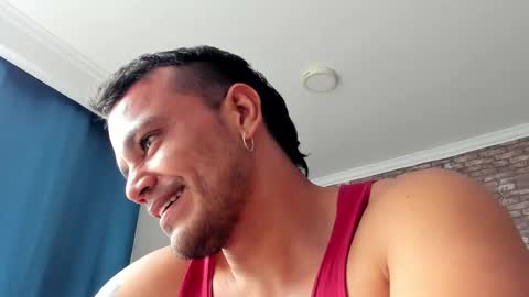 Snapshot of philipe_inzagui chatting on 02.16.25 Philipe online show from 02.16.25