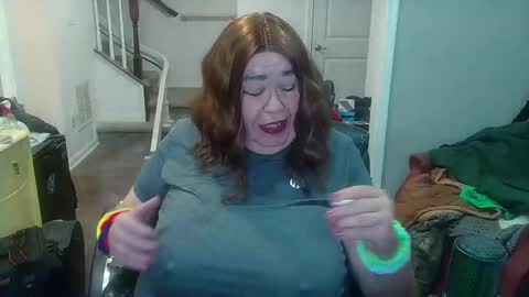 Snapshot of phillyguy195601 chatting on 11.24.25 Geri online show from 11.24.25