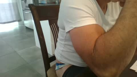 Snapshot of philouuuuu chatting on 01.15.26 philouuuuu online show from 01.15.26