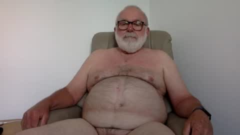 Snapshot of phozzagain chatting on 07.19.26 phozzagain online show from 07.19.26