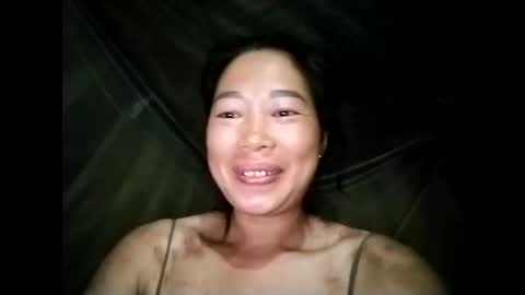 Snapshot of phuong_vietnam chatting on 04.15.26 phuong_vietnam online show from 04.15.26
