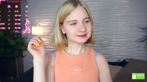 Snapshot of phyllisearney chatting on 11.13.25 Hann G. Jones online show from 11.13.25