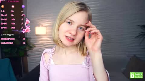 Snapshot of phyllisearney chatting on 01.15.26 Hann G. Jones online show from 01.15.26