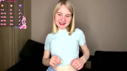 Snapshot of phyllisearney chatting on 03.19.26 Hann G. Jones online show from 03.19.26