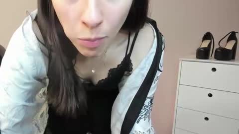 Snapshot of pia_desire chatting on 11.23.25 P I A online show from 11.23.25