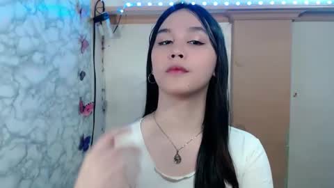 Ms Pia online show from 04.23.26