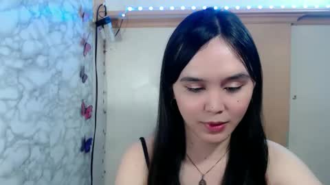 Ms Pia online show from 04.24.26