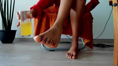    Special Couple Show - WELCOME TO XMAS   5 and 6 December  - 2 at 8 pm COL hour online show from 12.03.25