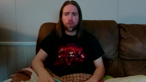 Snapshot of pianoman423 chatting on 03.10.25 Jay online show from 03.10.25