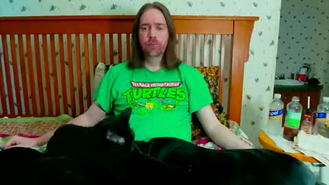 Snapshot of pianoman423 chatting on 10.11.25 Jay online show from 10.11.25