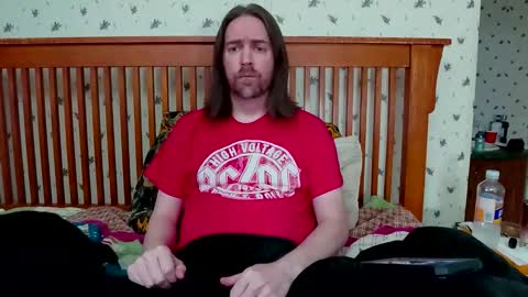 Snapshot of pianoman423 chatting on 10.21.25 Jay online show from 10.21.25