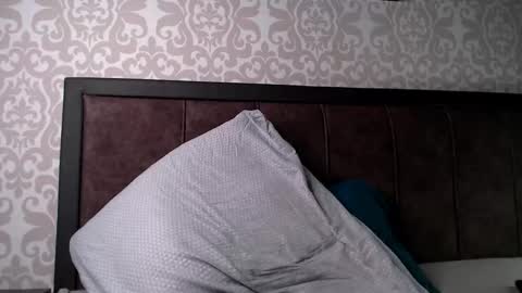 Snapshot of pickmerider chatting on 10.03.25 pickmerider online show from 10.03.25