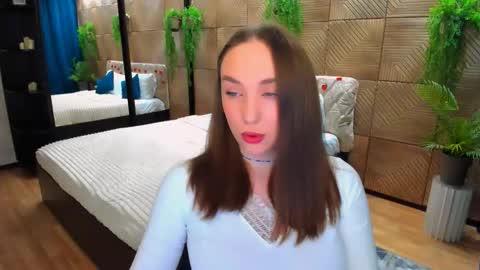 Emelie online show from 02.20.26