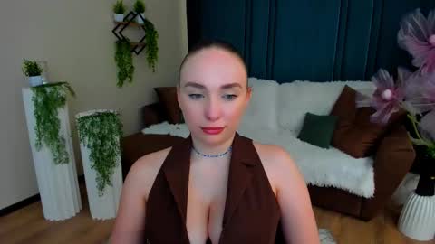 Emelie online show from 03.12.26