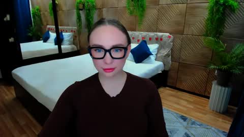 Emelie online show from 04.30.26