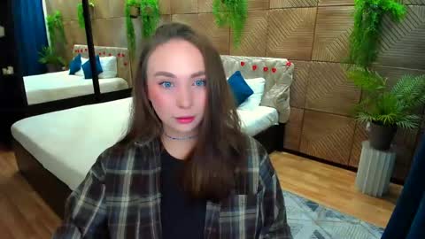 Snapshot of pieceofinspiration chatting on 05.26.26 Emelie online show from 05.26.26