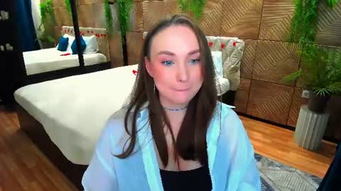 Snapshot of pieceofinspiration chatting on 06.20.26 Emelie online show from 06.20.26
