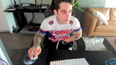 Pierre Fitch online show from 03.04.25