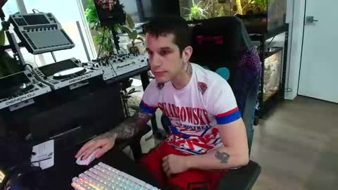 Pierre Fitch online show from 11.03.25
