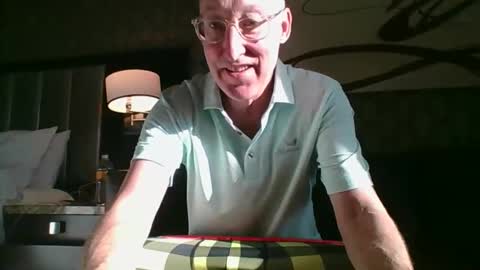 PieSunshine online show from 11.09.25