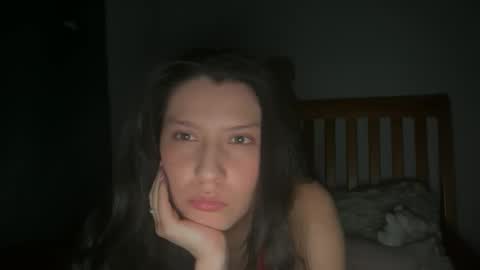 Snapshot of piink_mila chatting on 06.01.26 Mila online show from 06.01.26