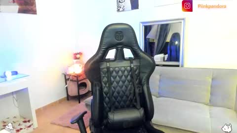 Snapshot of piinkpandora chatting on 02.10.26 PiinkPandora online show from 02.10.26