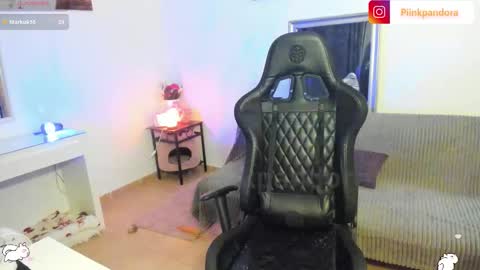 Snapshot of piinkpandora chatting on 03.11.26 PiinkPandora online show from 03.11.26